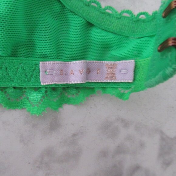 Fenty X Savage 32B Green Lace Push Up Bra Underwire Back Closure - Picture 6 of 6